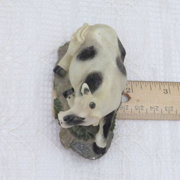K's Collection Resin Holstein Cow Figurine for Farm Decor Collectors - Picture 6 of 7